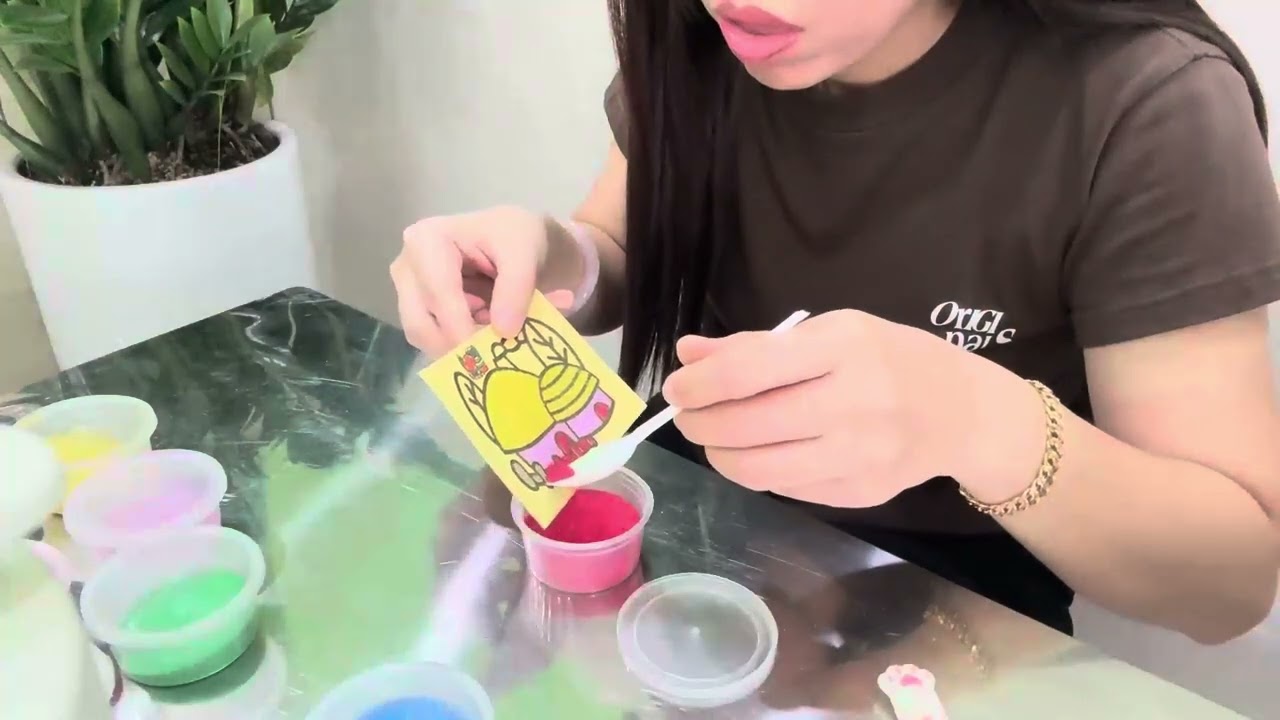 Chi Coca Channel | Hướng dẫn tô tranh cát xe tăng