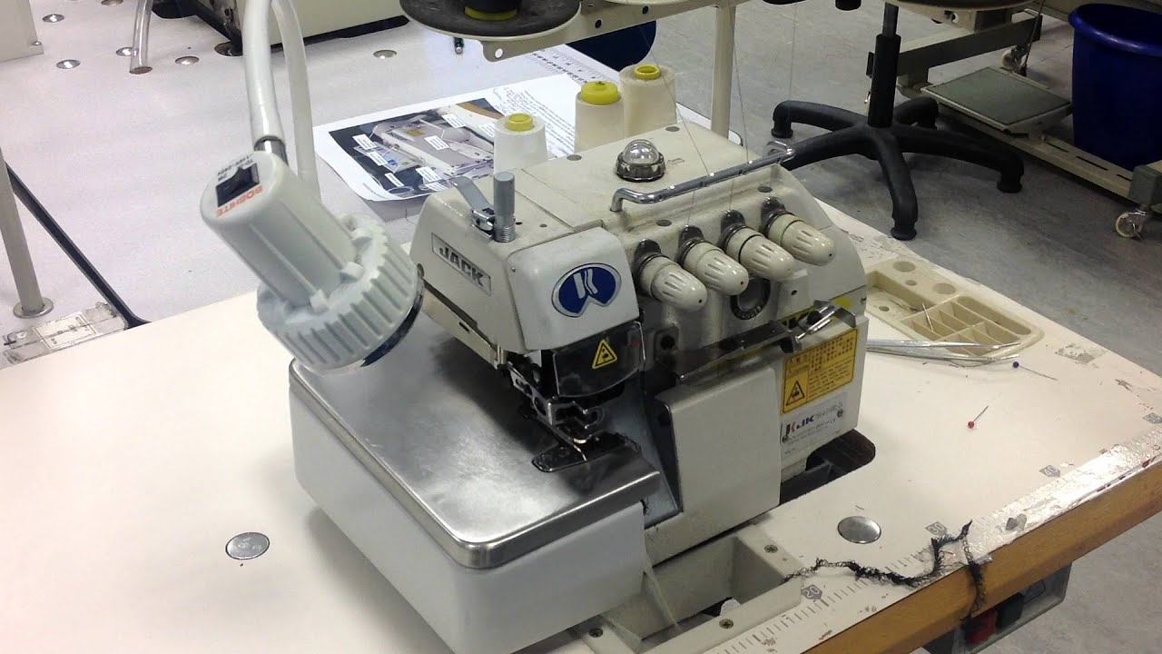 Jack 4 Thread Overlocking Machine