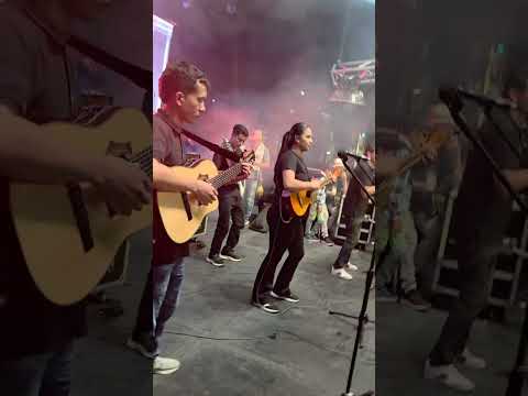 Carmentea versión merengue campesino.