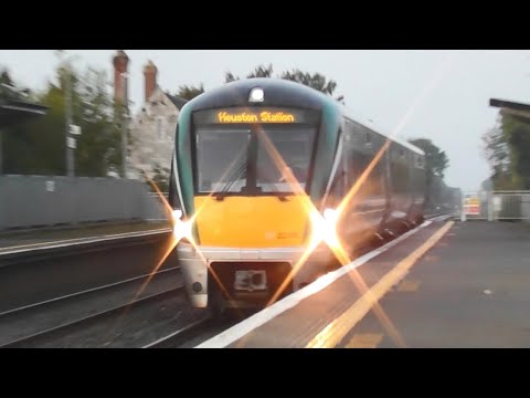 Irish Rail 22000 Class Intercity Train 22256 - Monasterevin Station, Kildare