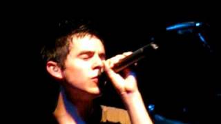 Bubbly (cover) David Archuleta Milwaukee 8-10-09
