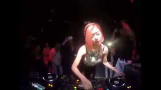 Download lagu Dj소다 DJ Soda ดีเจโซดา Redfoo New Thang mp3