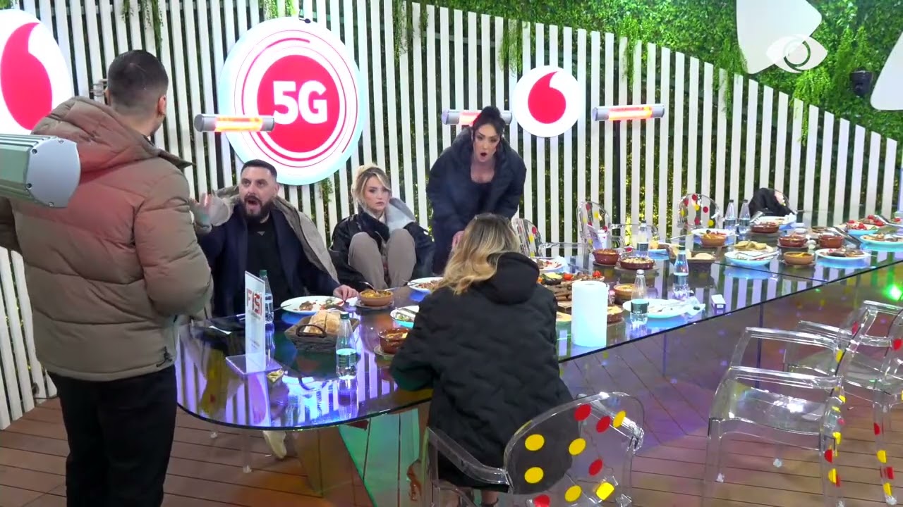 “Të tregoje anën tënde tjetër, s’duhet të flisje për Për’puthen”/ Selin diskuton me Inën
