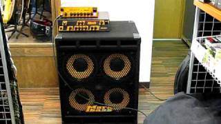 Video thumbnail for Markbass(マークベース) SA450と104HFとLittle Mark II　2 by 株式会社アルペジオ楽器