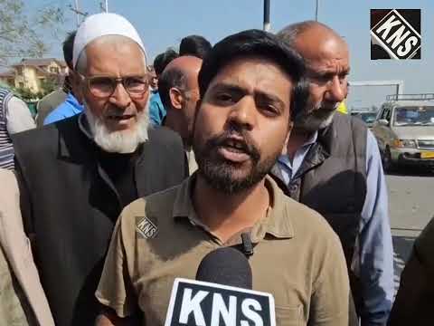 Locals Protest Against PDD in Tangmarg Over Disconnection of Power Supply, ...