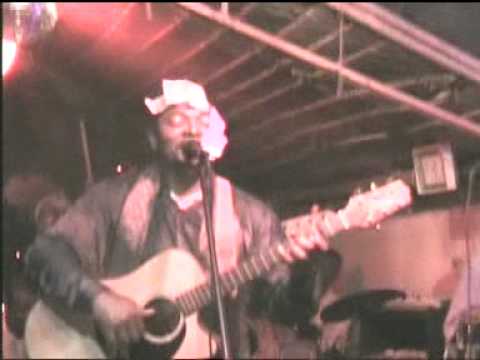 Georges Minyem Le solitaire live