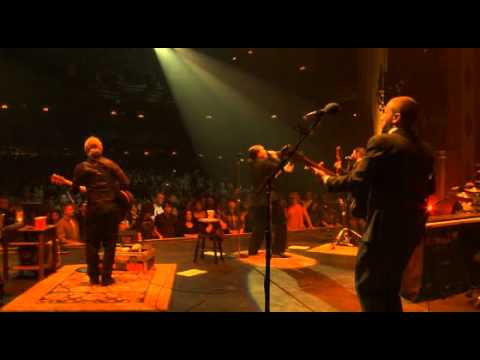Shinedown - Sound Of Madness Live From Kansas City ( Acoustic )