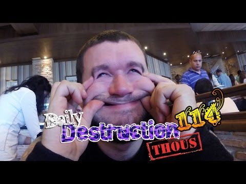 Daily Destruction Thous 114 - Playing Guitar with Tiparraco, Hangover and Sausages with Jäger