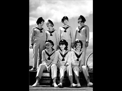 Filipinki - Daleko od Aten