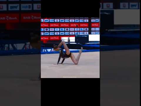 Melaniia Tur 💖  Как вам такая гибкость?