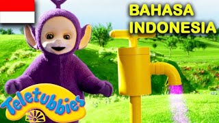 Download lagu ★Teletubbies Bahasa Indonesia★ Main Keran - Pesta - Makan Tubby Custard | Kompilasi ★ Kartun Lucu HD mp3