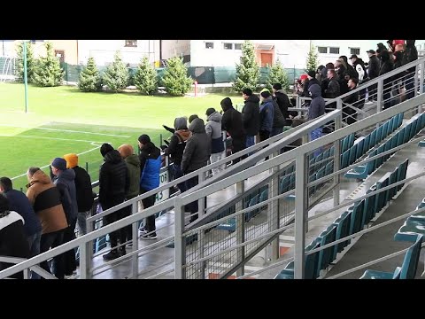 Kibice i piłkarze Siarki po wygranym meczu z Unią Tarnów | 16.04.2022