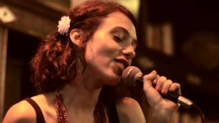 Maud - "Maintenant", Rupa and the April Fishes