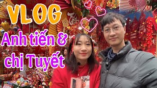 Vlog Chị Tuyết Và Anh Tiến Lên Phố Ngắm Đồ Tết