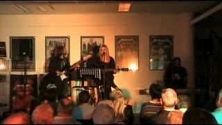 02. Evelina Bäckström Blückert - Kom änglar (Lars Winnerbäck)