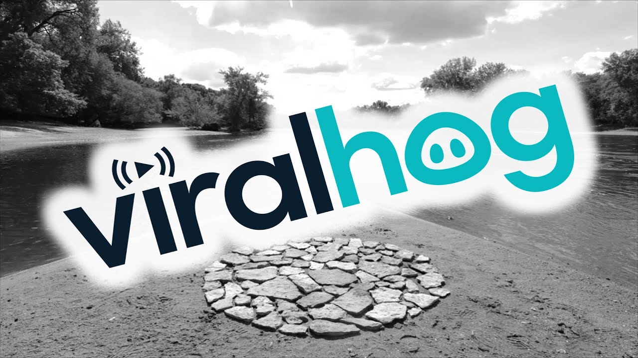 Earthworks In Motion: Animated Land Art Experiments by Paul Johnson || ViralHog