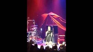 Cassadee Pope - Behind These Hazel Eyes (Kelly Clarkson cover) - Royal Oak, MI, 02/05