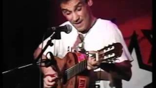 Manu Chao - Mr Bobby (acoustic in Amsterdam 2002)