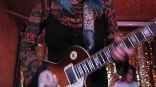 Bleached - Desolate Town (Live @ MOTH Club, London, 18/05/16)