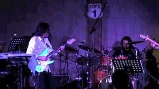 Takanori Niida(Drums) Kenji Suzuki's Live. Confidence Cat/Tomo Fujita