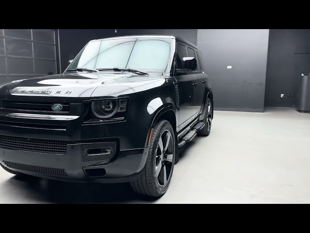 2025 LAND ROVER DEFENDER 110 SUV V8, SUPERCHARGED, 5.0 LITER V8 SPORT UTILITY 4D