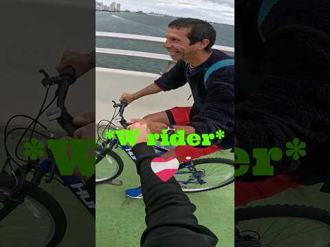 W Biker Helps Old Man🥹#shorts