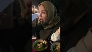 Download lagu MAKAN BAKSO MALAM HARI BARENG DOI | HALU STORY #shorts  #storyhalu #storyig #storywa mp3