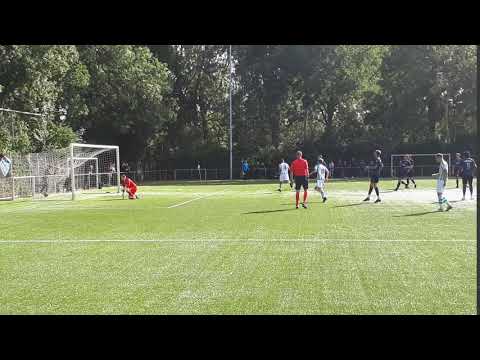 Kloetinge-SHO: penalty Valentijn van Keulen (1-0)