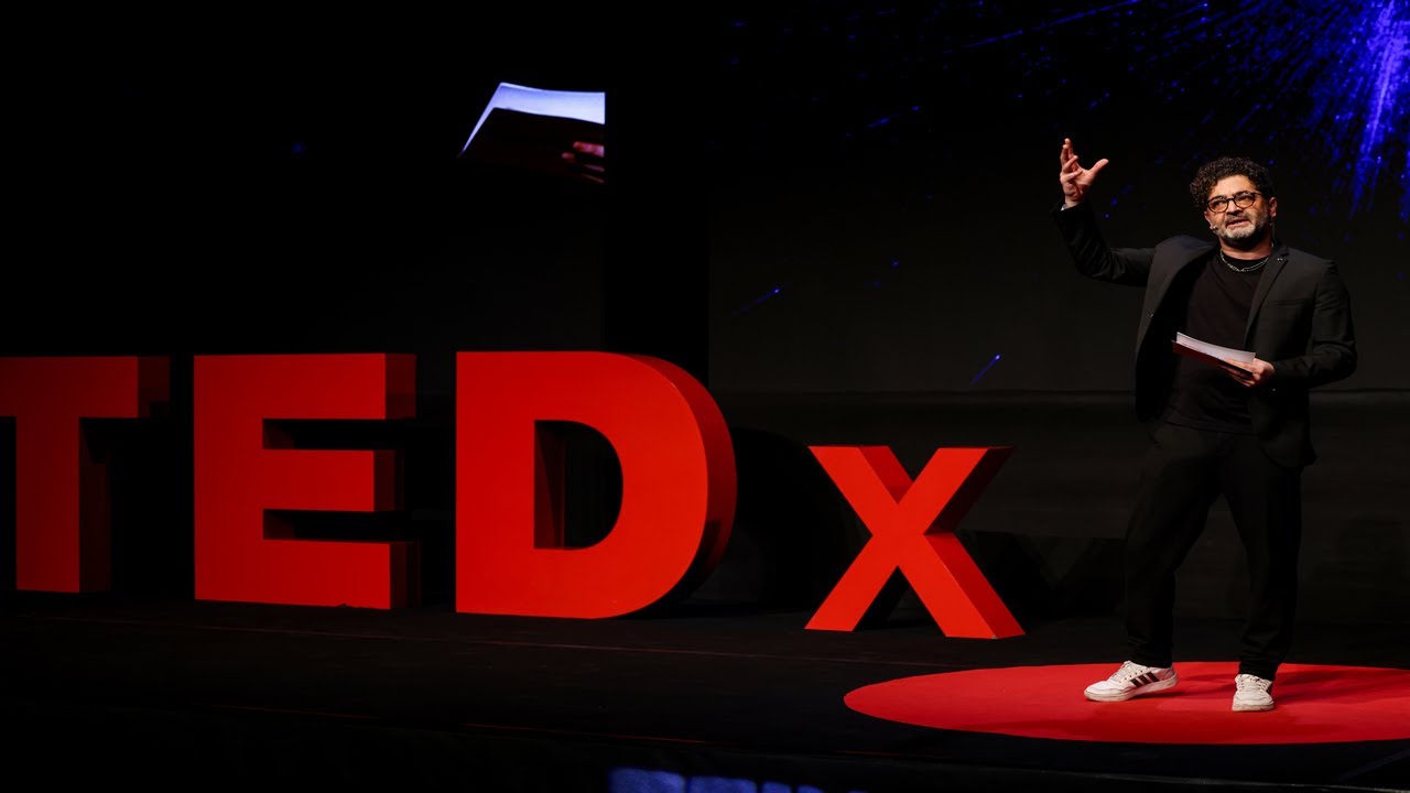 Her Hikaye Bir Önceki Hikayenin Tenkidi! | Nazmi Sinan Mıhçı | TEDxIstanbul