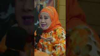 Download lagu Ke Pasar Minggu, Lagu Duet Pertama Bang Haji dan Umi Elvy!! #shorts mp3
