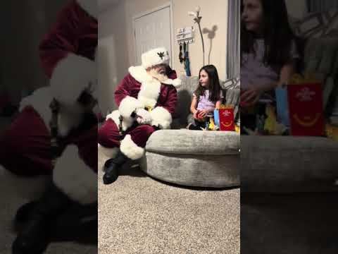 Promotional video thumbnail 1 for Santa Marc