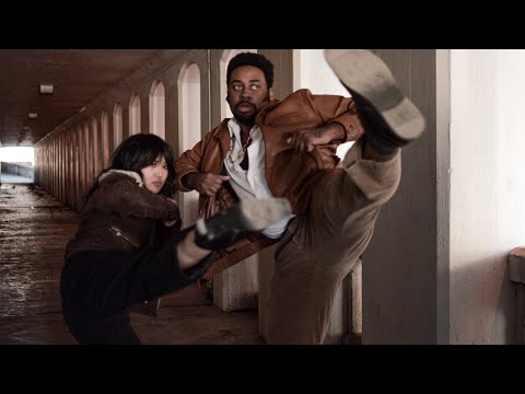 Pretty Boy Aaron - Comb My Hair ft. Tesia and Bruhnice (Official Music Video)