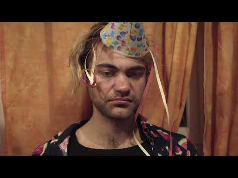 Bahnhof Motte – EINLASS (Official Video)