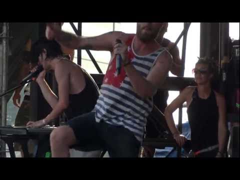 3OH!3 at Warped Tour FULL HD 1080p 60 fps Front (1)