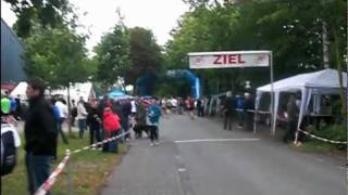 preview picture of video 'Abendlauf Bentfeld 2011'