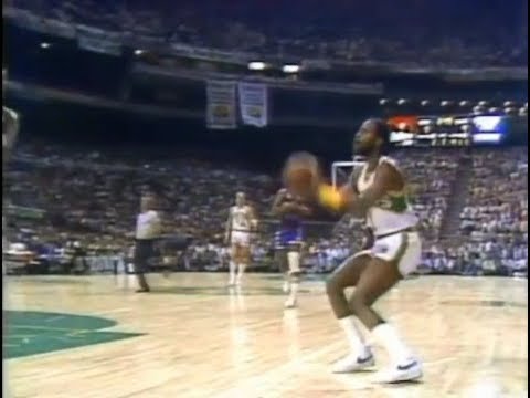 Gus Williams - Game 3 1979 NBA Finals (31 Points, Mid-Range Heater)