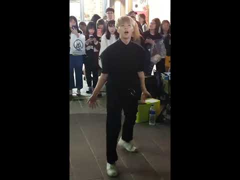 [MAXXAM] 190423 이찬욱 - Tempo (EXO cover) (뒷모습)