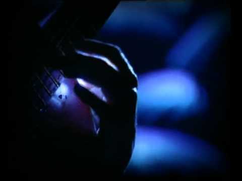 Thể hiện bởi Thanh Lãm