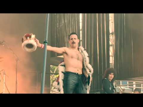 Manuel Carrasco hipnotiza en la variada propuesta del People Fest