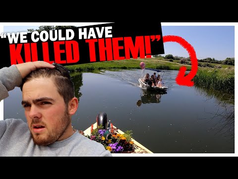 342 - VERY DANGEROUS Narrowboat Cruise, Several Near Crashes, KIDS JUMPING IN LOCKS! - River Nene