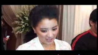 Download lagu Ananda Mikola Resmi Melamar Marcella Zalianty - CumiCumi.com mp3