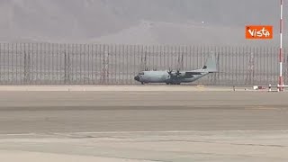 31 bambini palestinesi evacuati dalla Striscia di Gaza bisognosi di cure partono per l’Italia