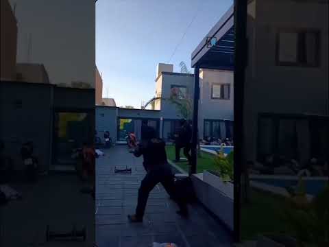 TIROTE0 en ESTEBAN ECHEVERRÍA: Quedaron 23 detenidos || Medios Ambar