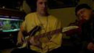 Primus&#39; &quot;Kalamazoo&quot; on bass - LRRG