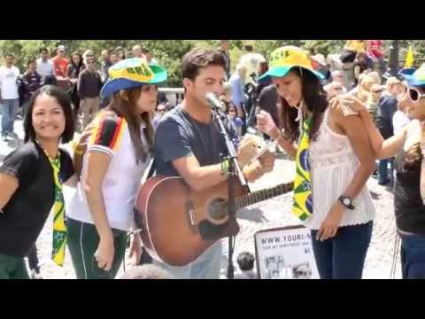 Youri and brazilian gym dancers