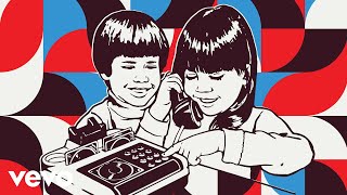 Chicano Batman, Caloncho - Corazón de Roca