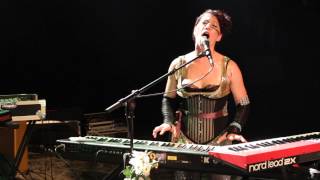 Amanda Palmer live in Vienna 2011 - Olly Olly Oxen Free 13/23