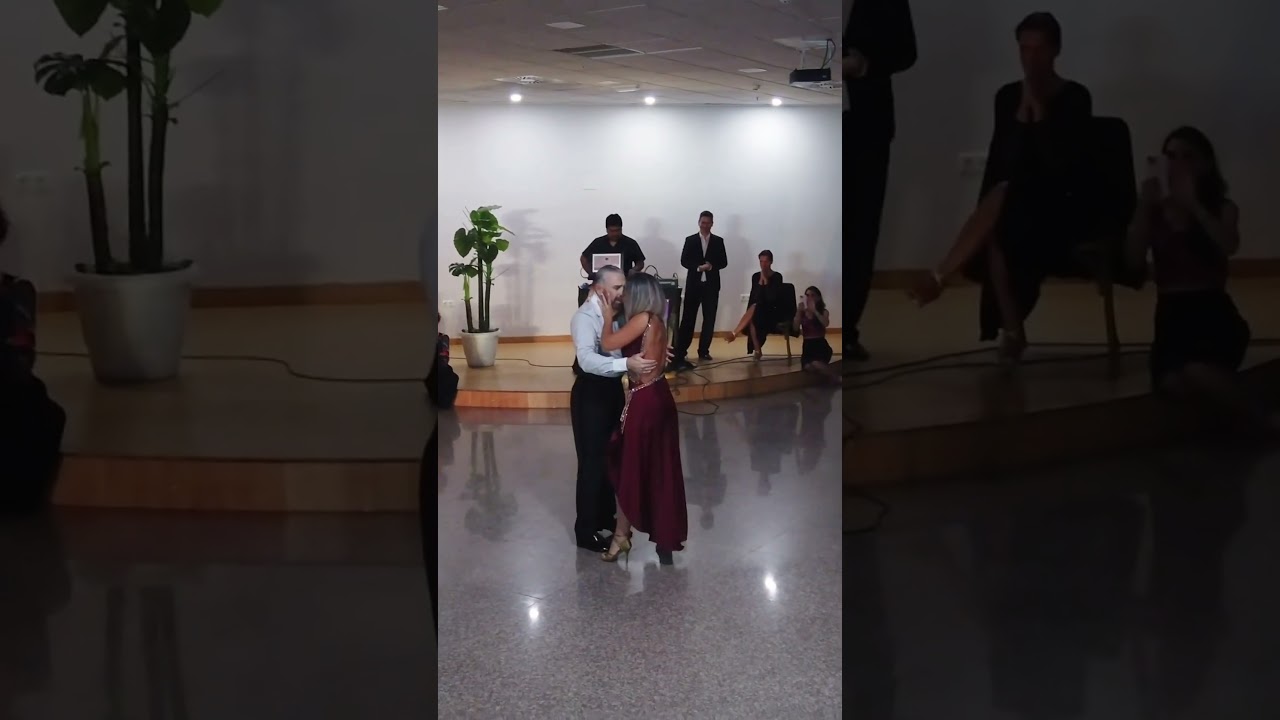 TANGO | El gordo triste | Julia Urruty & Claudio Gonzalez #dance #tango