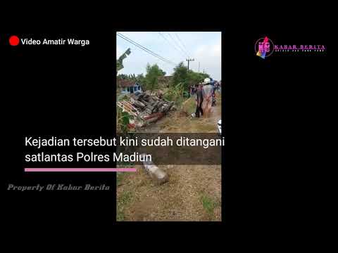 Detik-Detik Truk Tangki Pertamina Terguling Di Balerejo Madiun