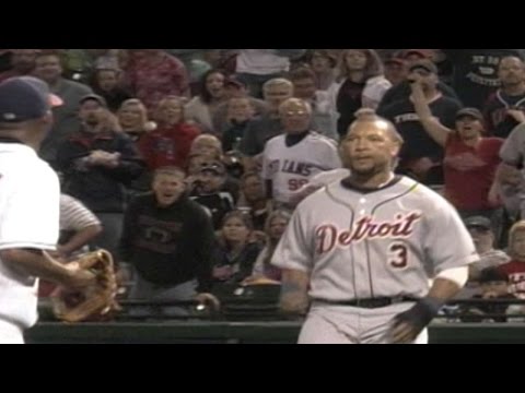 download lagu mp3 mp4 Fausto Carmona, download lagu Fausto Carmona gratis, unduh video klip Fausto Carmona